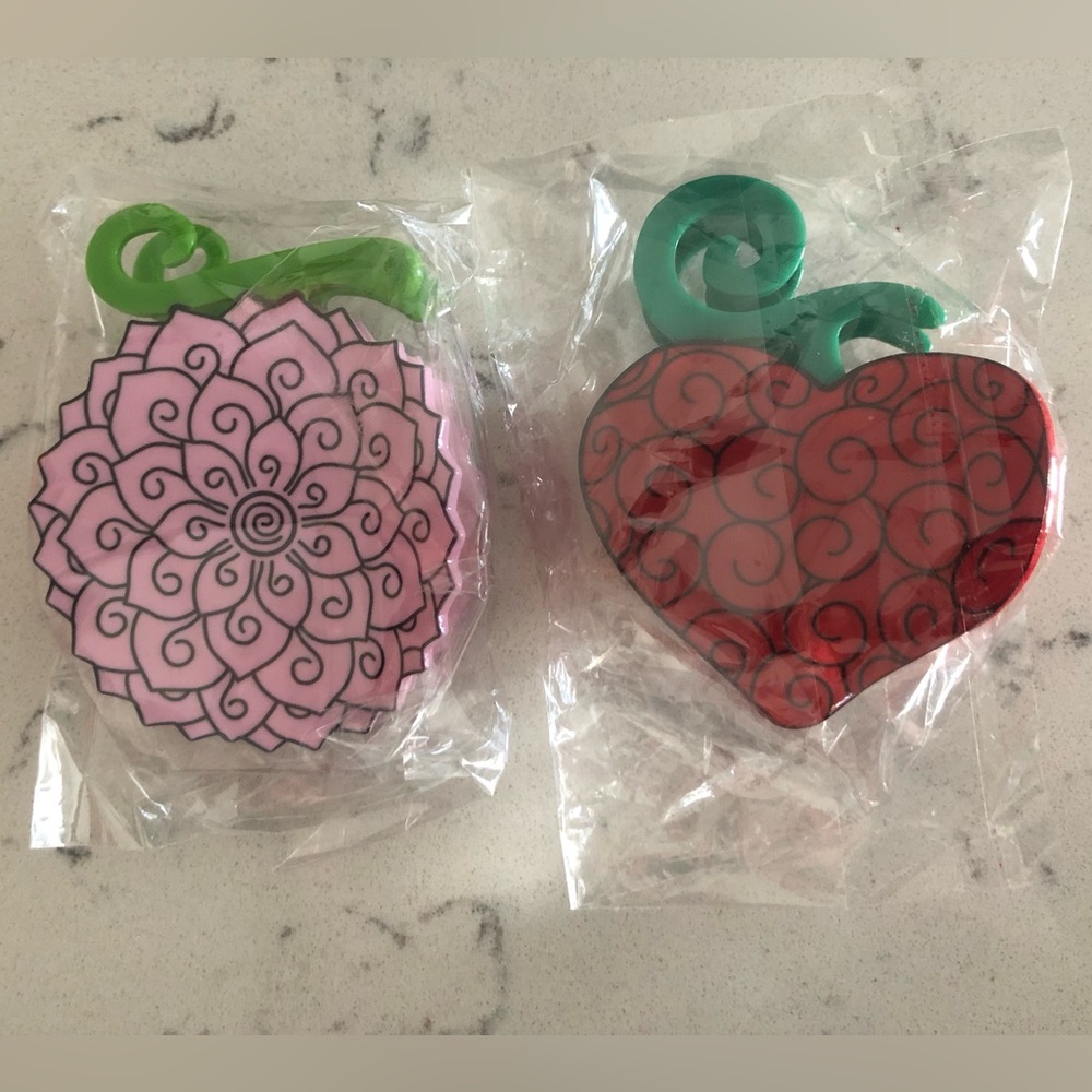 One Piece Devil Fruit Claw Clip Hair Steady Hands Ope Hana Robin Law Heart NEW